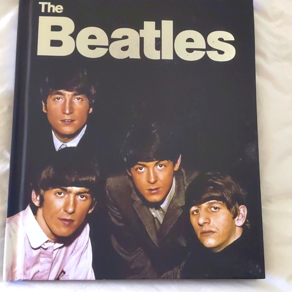 The Beatles Hard Cover book - Picture 5 of 5